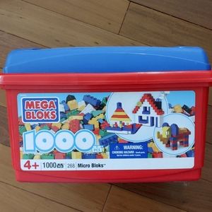 Megablocks/Lego Storage Box with lid